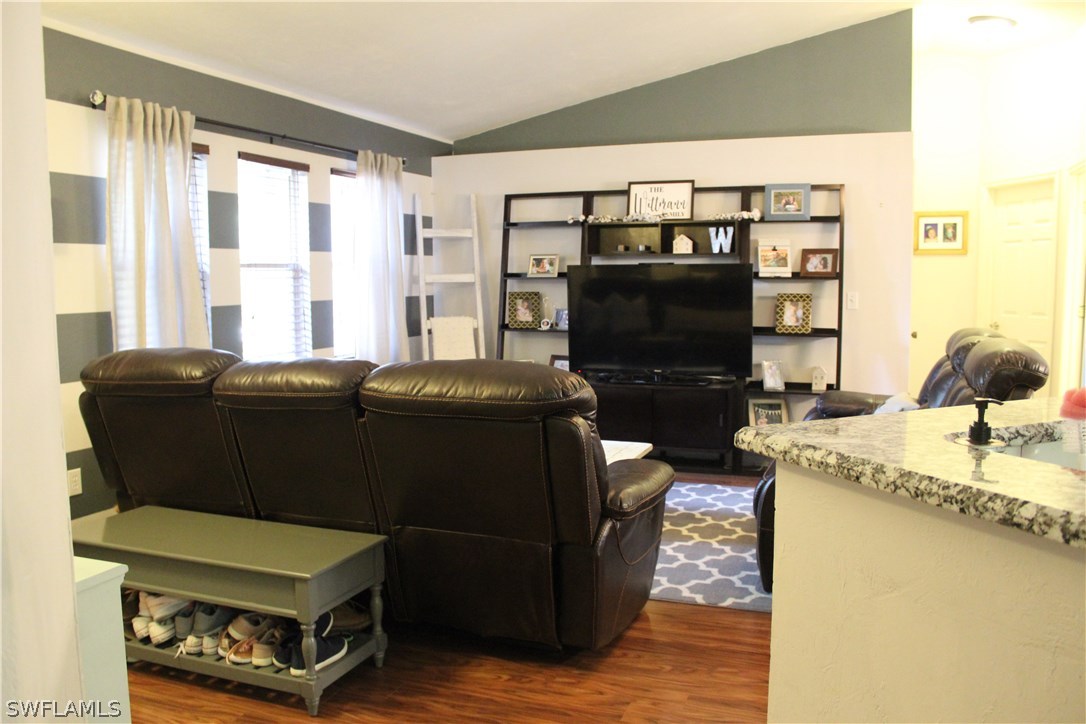 18553 Zinnia Road Fort Myers, FL 33967 - Photo 6 of 25 Gallery Image 6