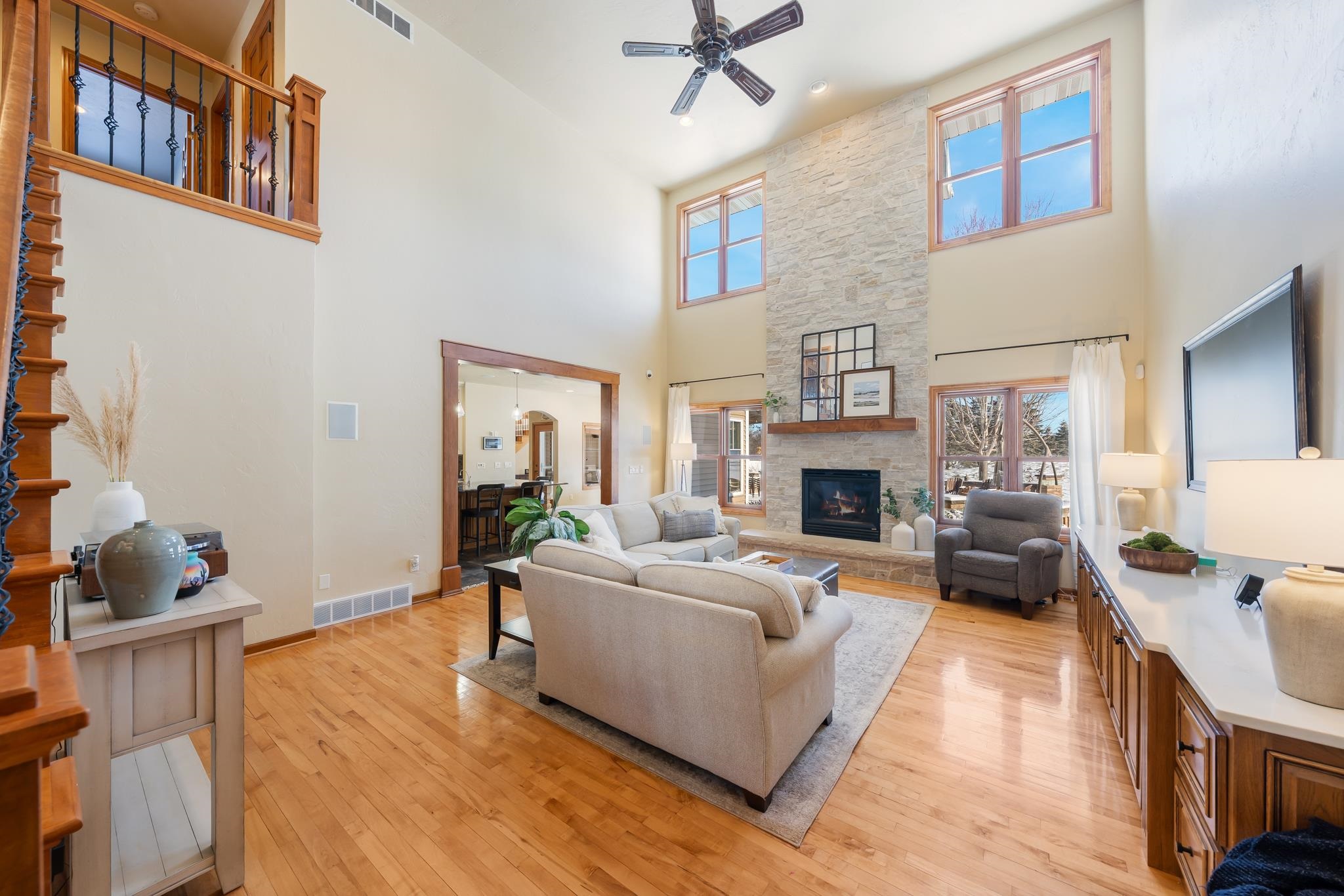 2948 Buttercup Road Neenah, WI 54956 - Photo 18 of 81