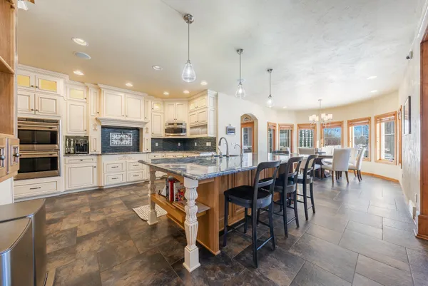 $1,199,900 | 2948 Buttercup Road, Neenah, WI 54956