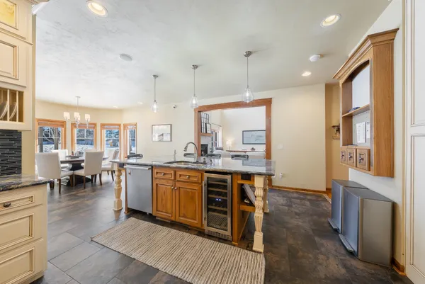 $1,199,900 | 2948 Buttercup Road, Neenah, WI 54956