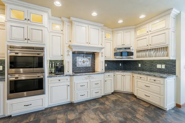 $1,199,900 | 2948 Buttercup Road, Neenah, WI 54956