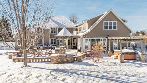 $1,199,900 | 2948 Buttercup Road, Neenah, WI 54956