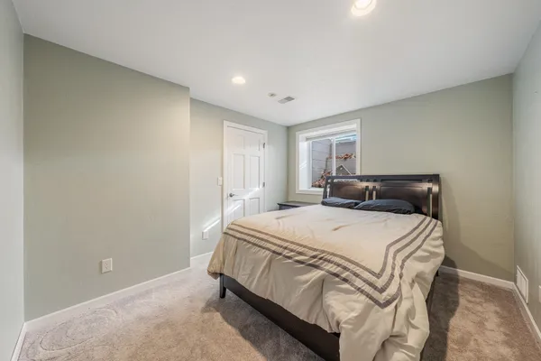 $1,199,900 | 2948 Buttercup Road, Neenah, WI 54956