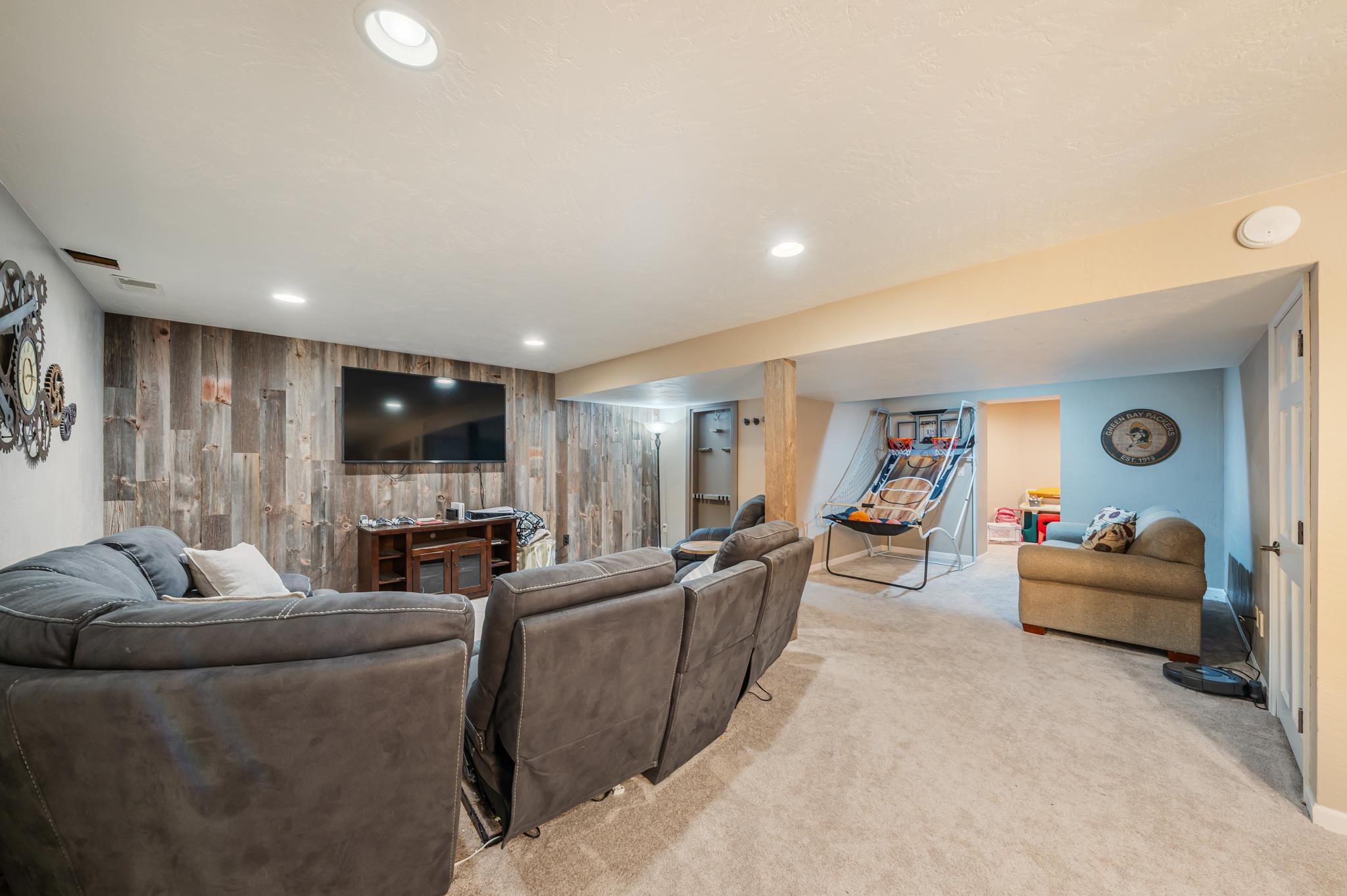 2948 Buttercup Road Neenah, WI 54956 - Photo 75 of 81