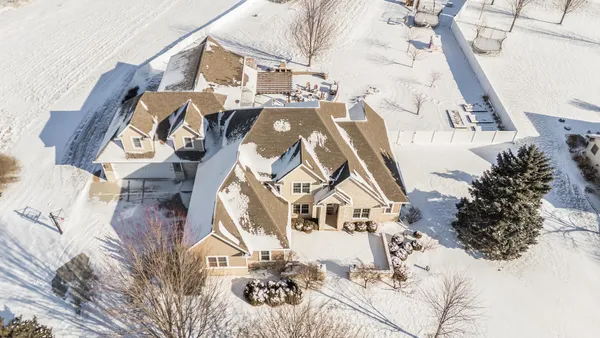 $1,199,900 | 2948 Buttercup Road, Neenah, WI 54956