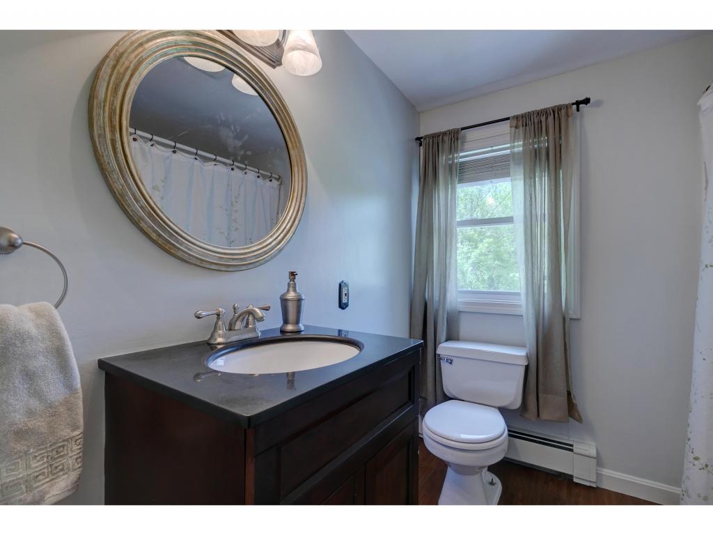 24 South Bow Road Hooksett, NH 03106 - Photo 15 of 22