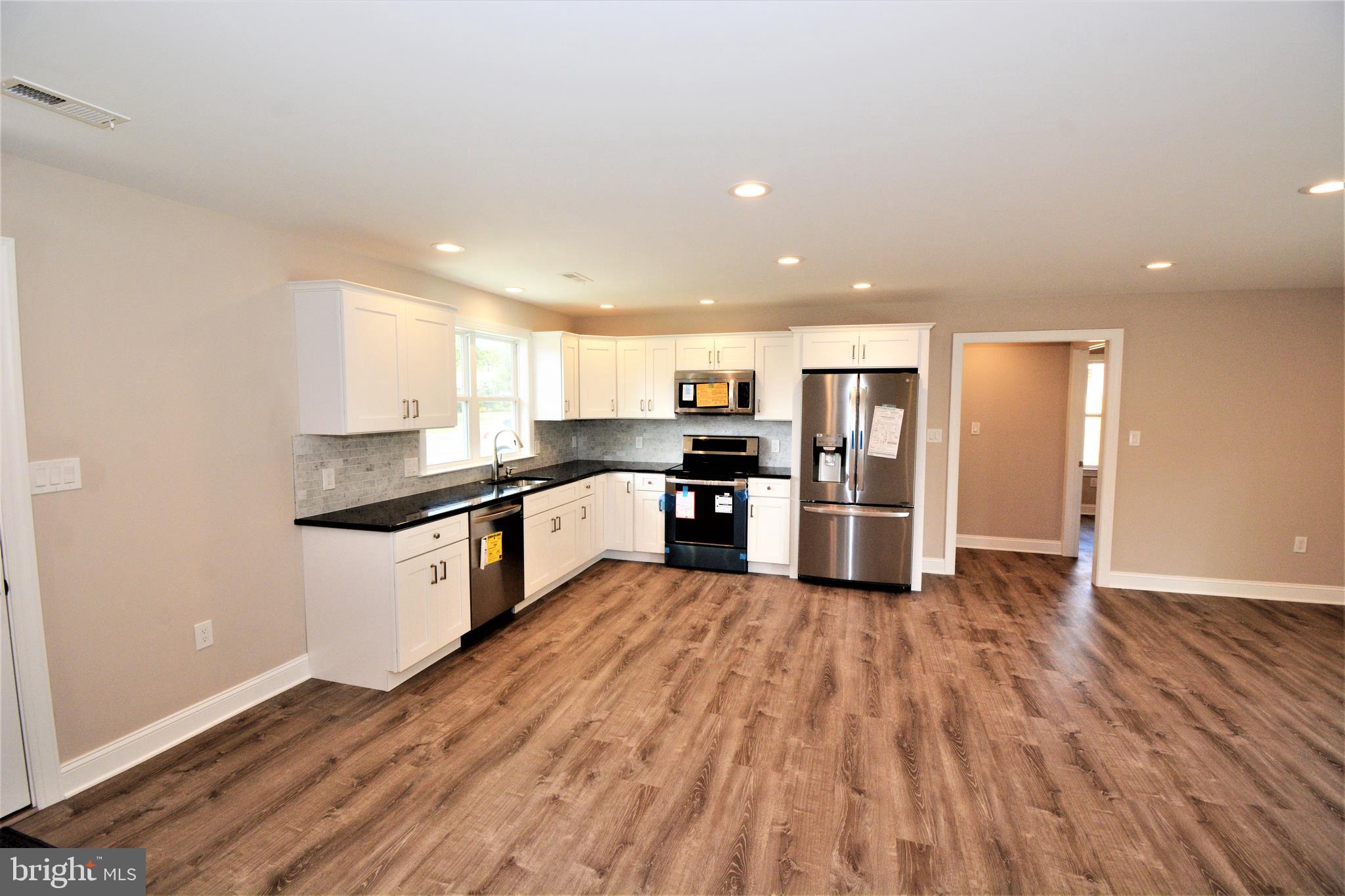 48 Gaping Rock Road Levittown, PA 19057 - Photo 3 of 21