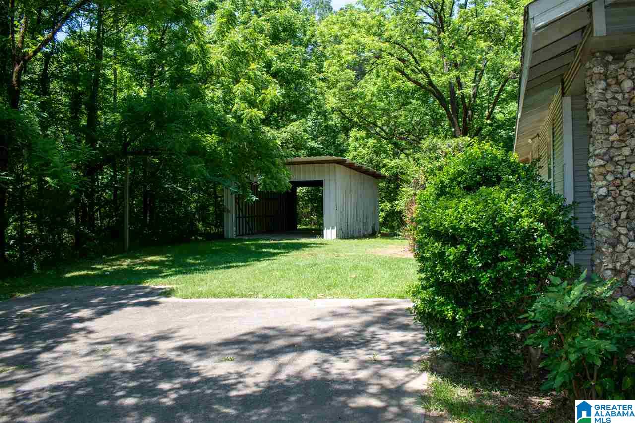 349 Killough Springs Road Birmingham, AL 35215 - Photo 9 of 29