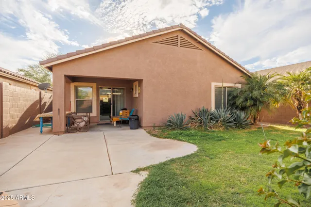 $295,000 | 43314 West Blazen Trail, Maricopa, AZ 85138