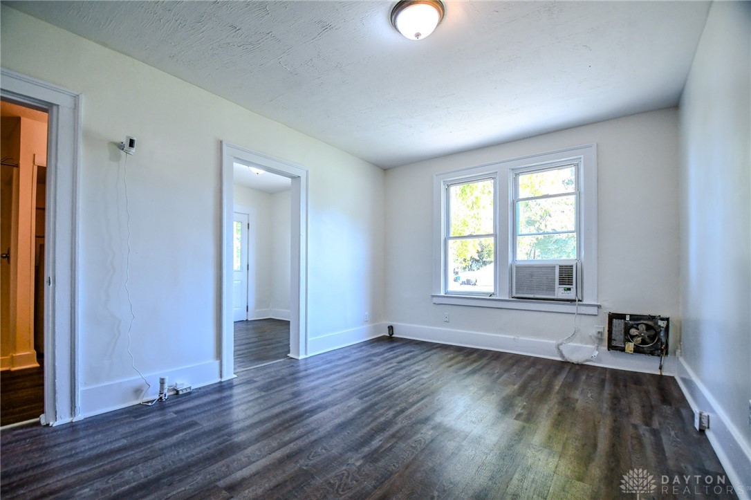 828 East Main Street Springfield, OH 45503 - Photo 20 of 46