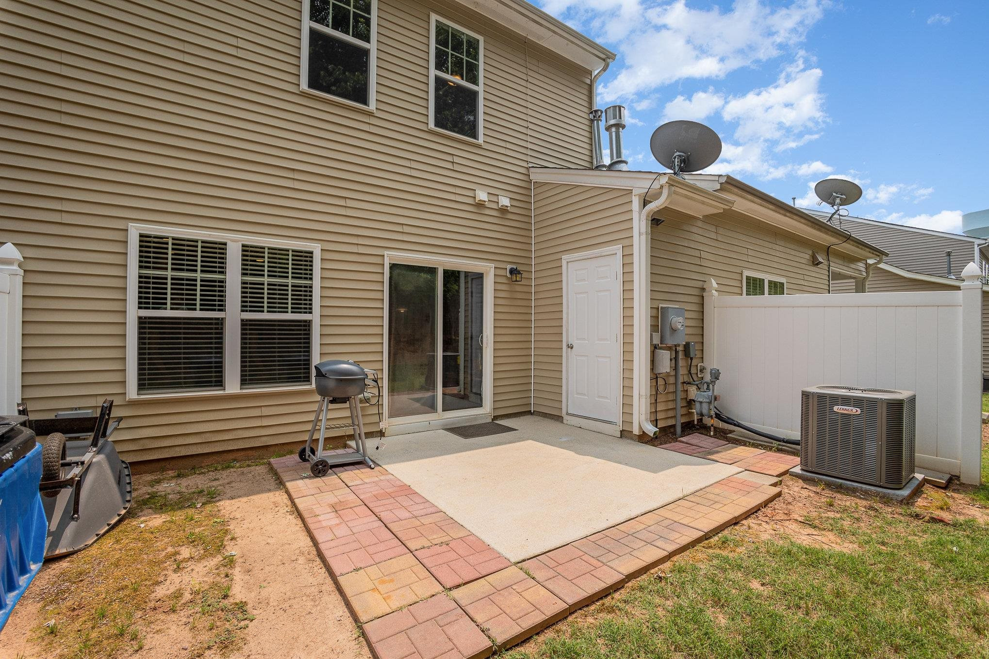 2543 Spring Oaks Way Raleigh, NC 27614 - Photo 23 of 27 Photo 23