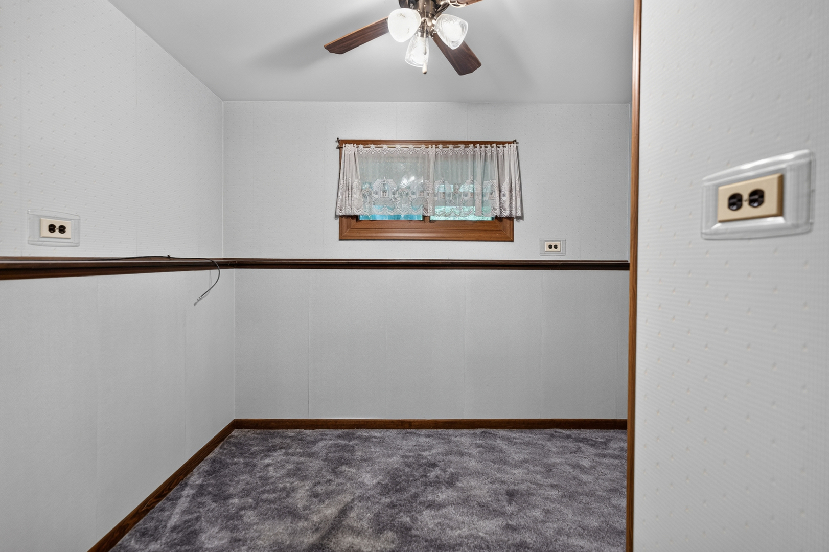 4N326 Wiant Road West Chicago, IL 60185 - Photo 33 of 47