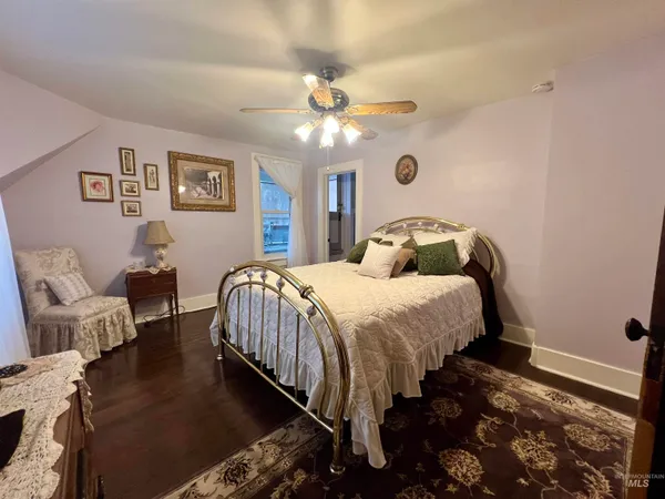 $550,000 | 516 East Main Street, Weiser, ID 83672