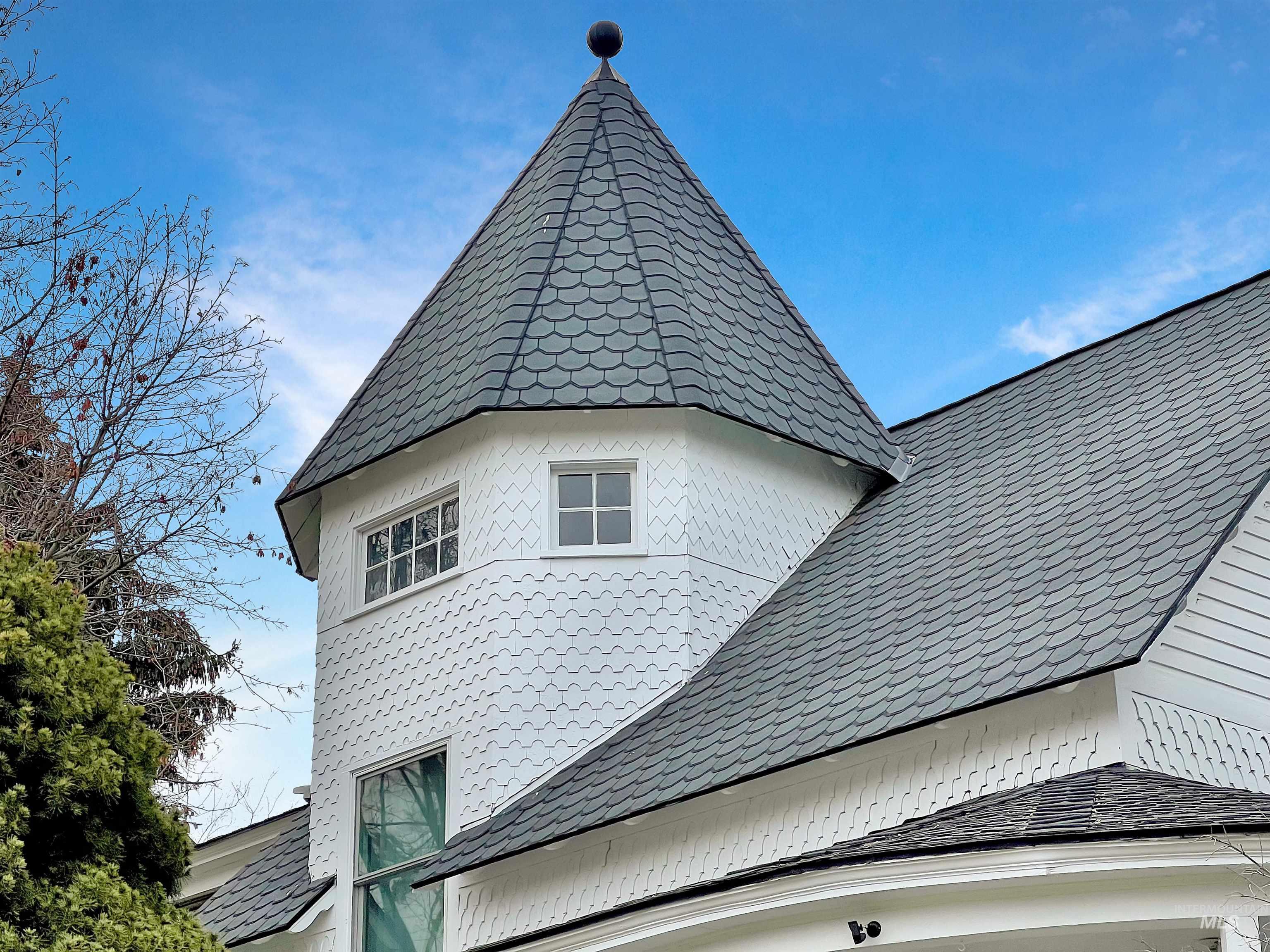516 East Main Street Weiser, ID 83672 - Photo 9 of 50 Exterior view of 3rd level turret