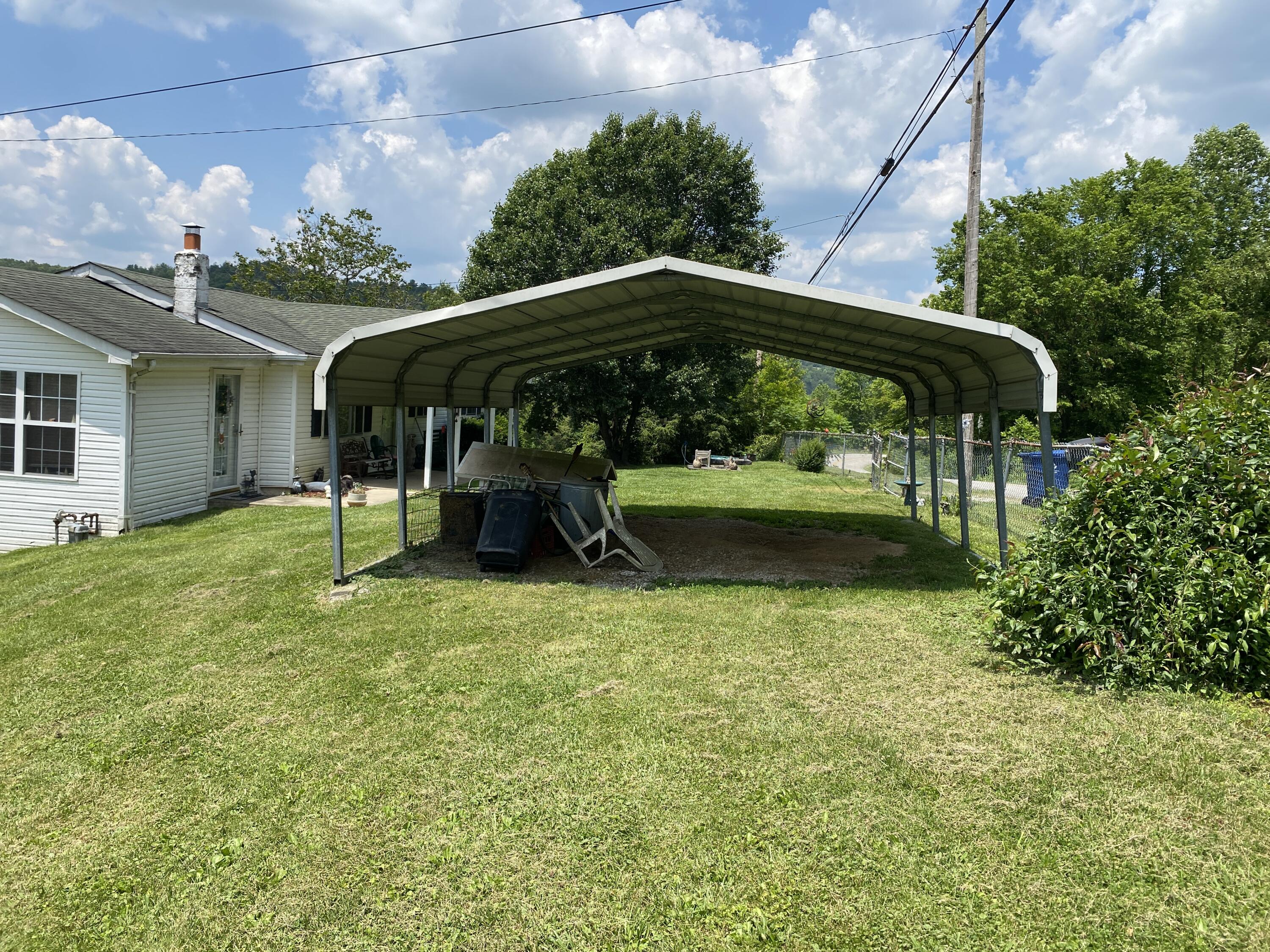 648 Hayes Creek Road Strunk, KY 42649 - Photo 11 of 45 IMG_7196