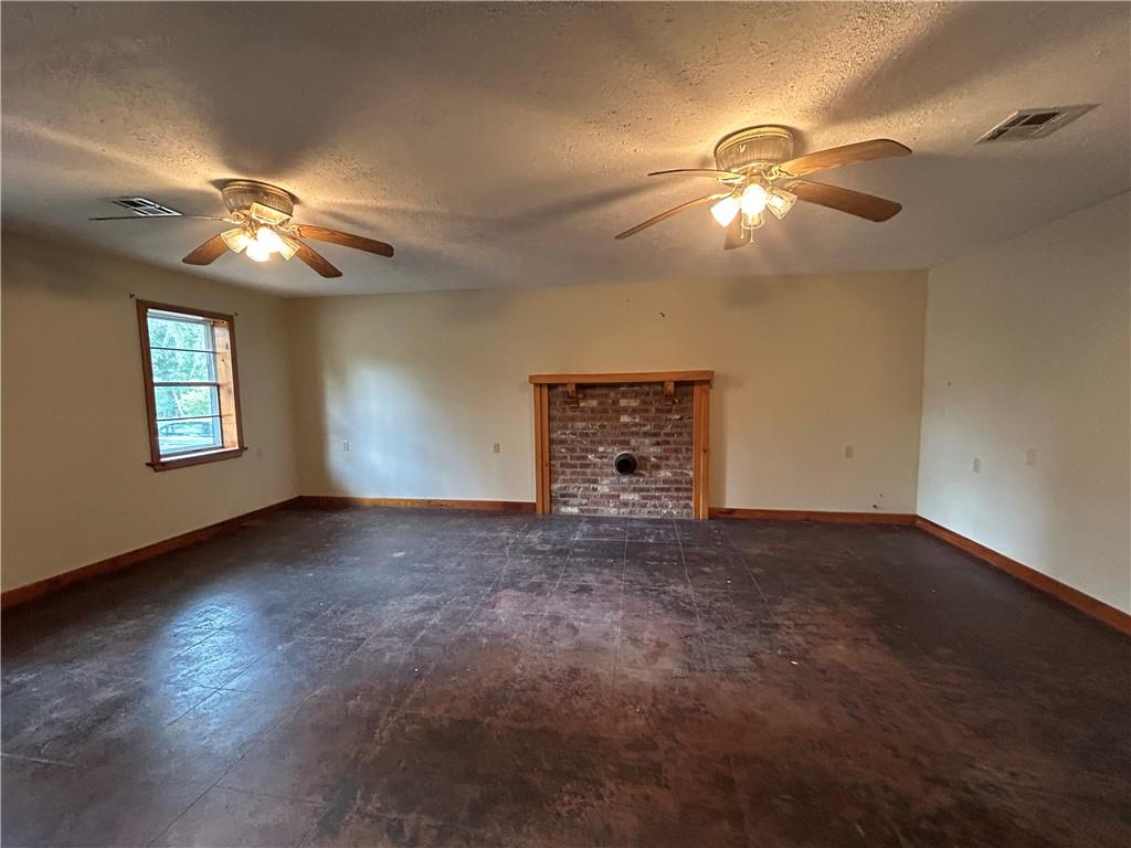 586 Jd Camp Road Atlanta, LA 71404 - Photo 3 of 15 Gallery Image 3