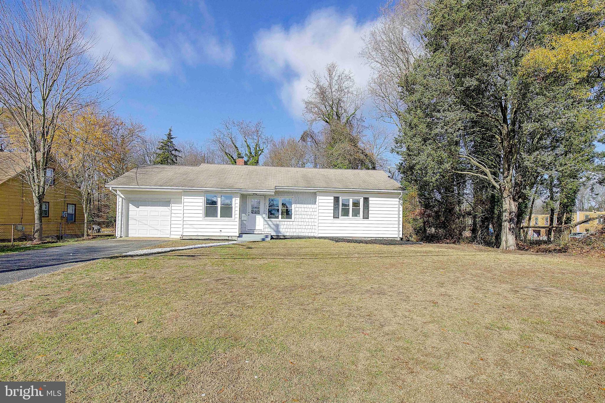 7712 Dyson Road Brandywine, MD 20613 - Photo 4 of 32 Gallery Image 4