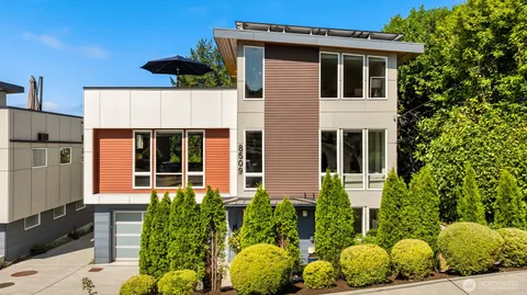 $1,549,880 | 8509 Burke Avenue North, Seattle, WA 98103