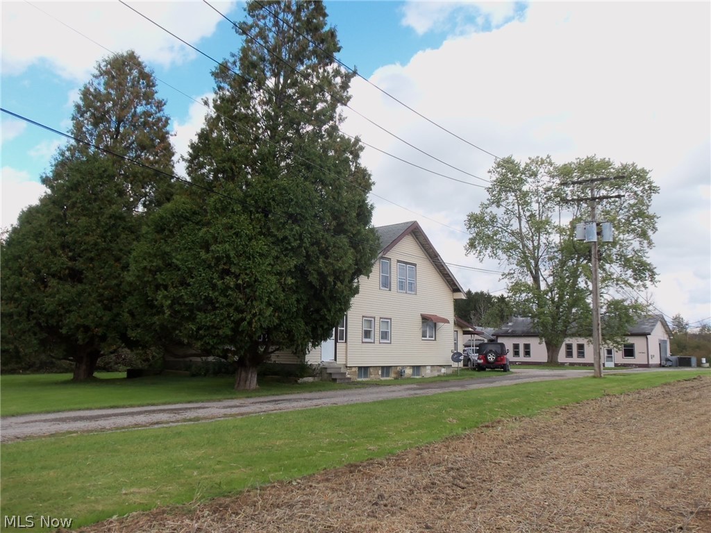 14561 Old State Road Middlefield, OH 44062 - Photo 2 of 12 Gallery Image 2