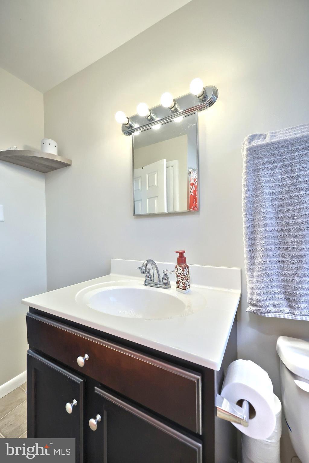 4175 Board Road Manchester, PA 17345 - Photo 22 of 34 Gallery Image 22