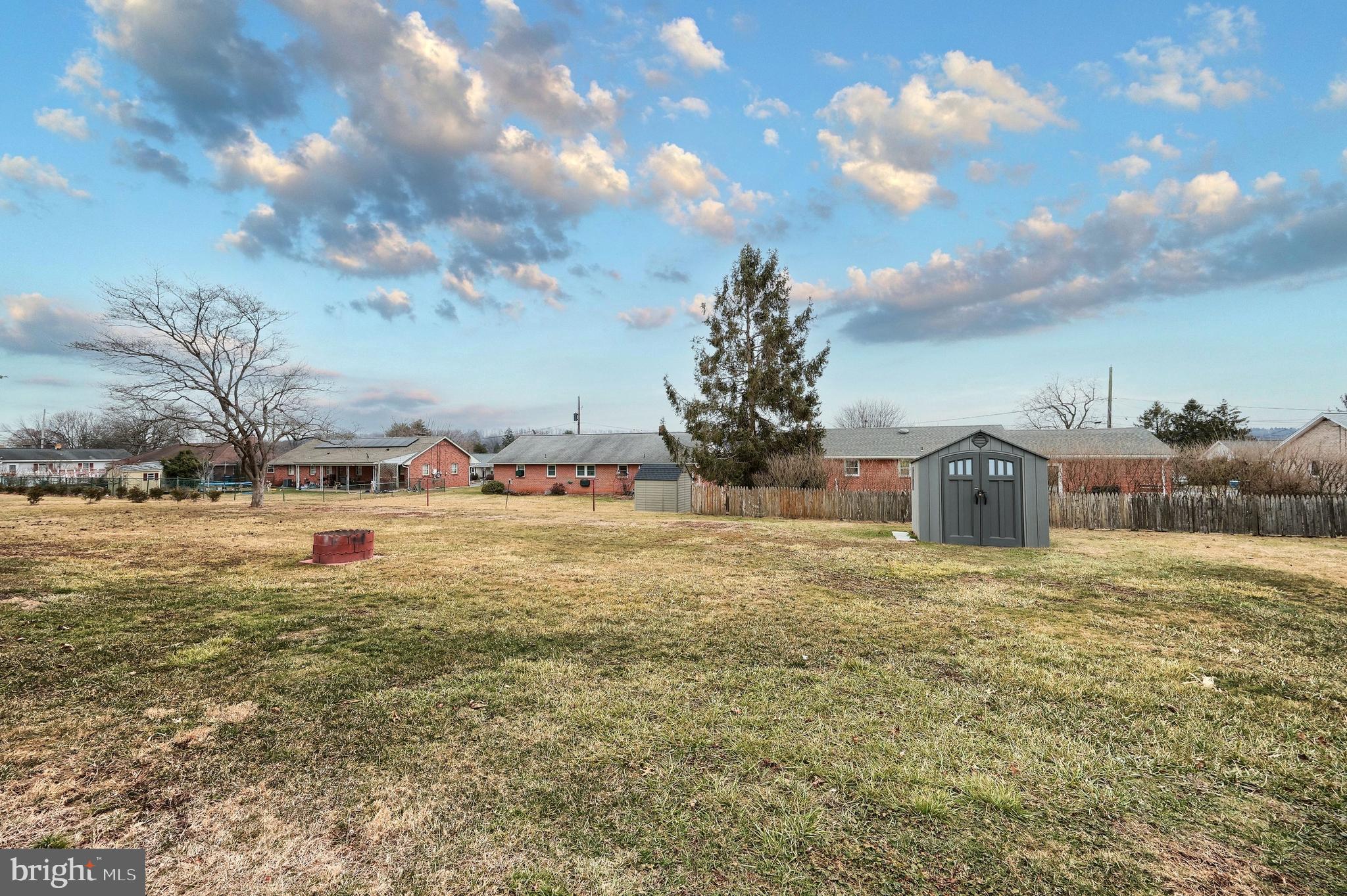 4175 Board Road Manchester, PA 17345 - Photo 5 of 34 Gallery Image 5