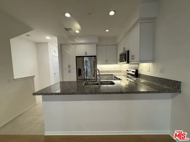 $3,900 | 5756 Spring Street, Buena Park, CA 90621