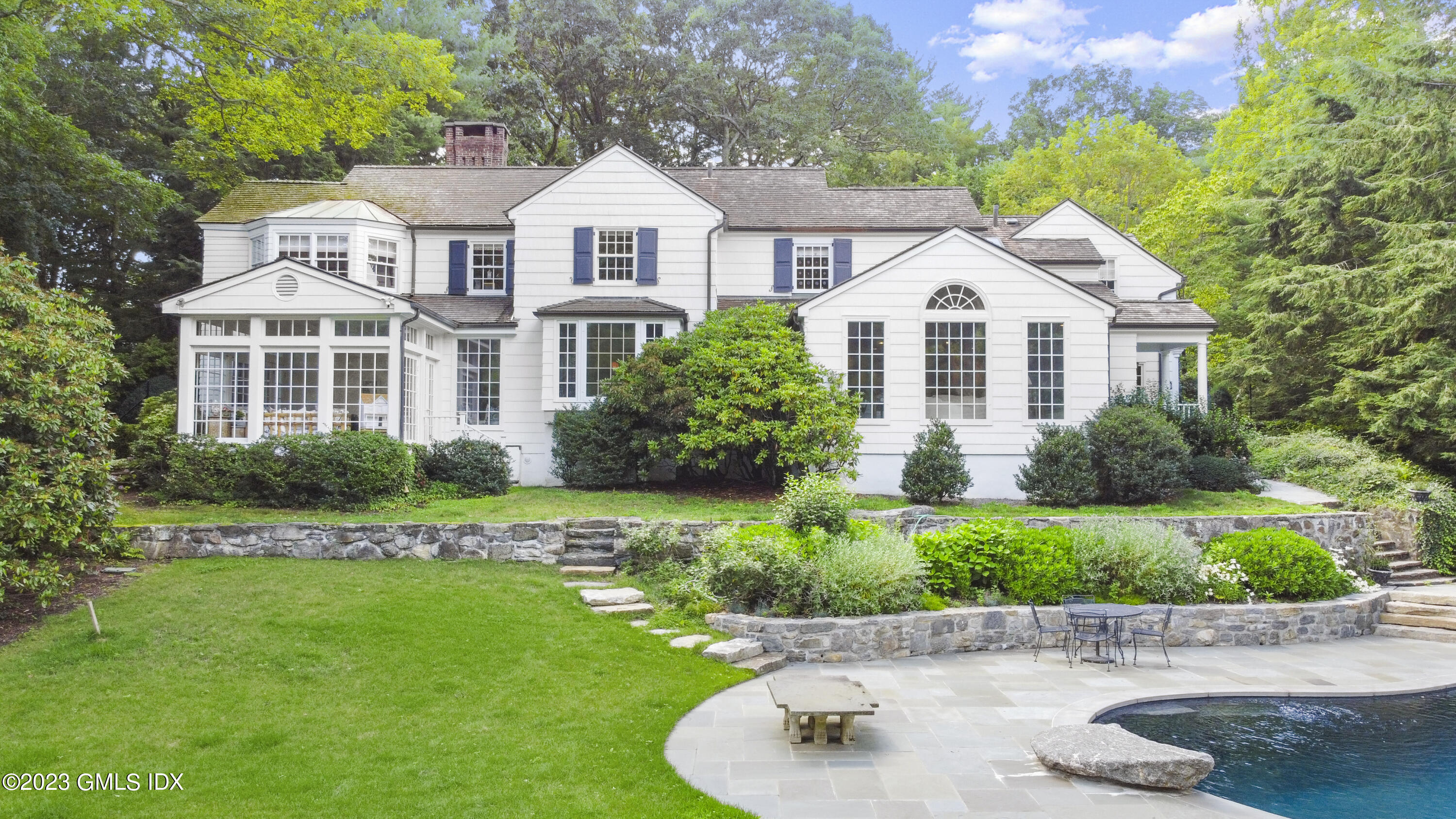 124 Pecksland Road Greenwich, CT 06831 - Photo 26 of 31 Back Exterior