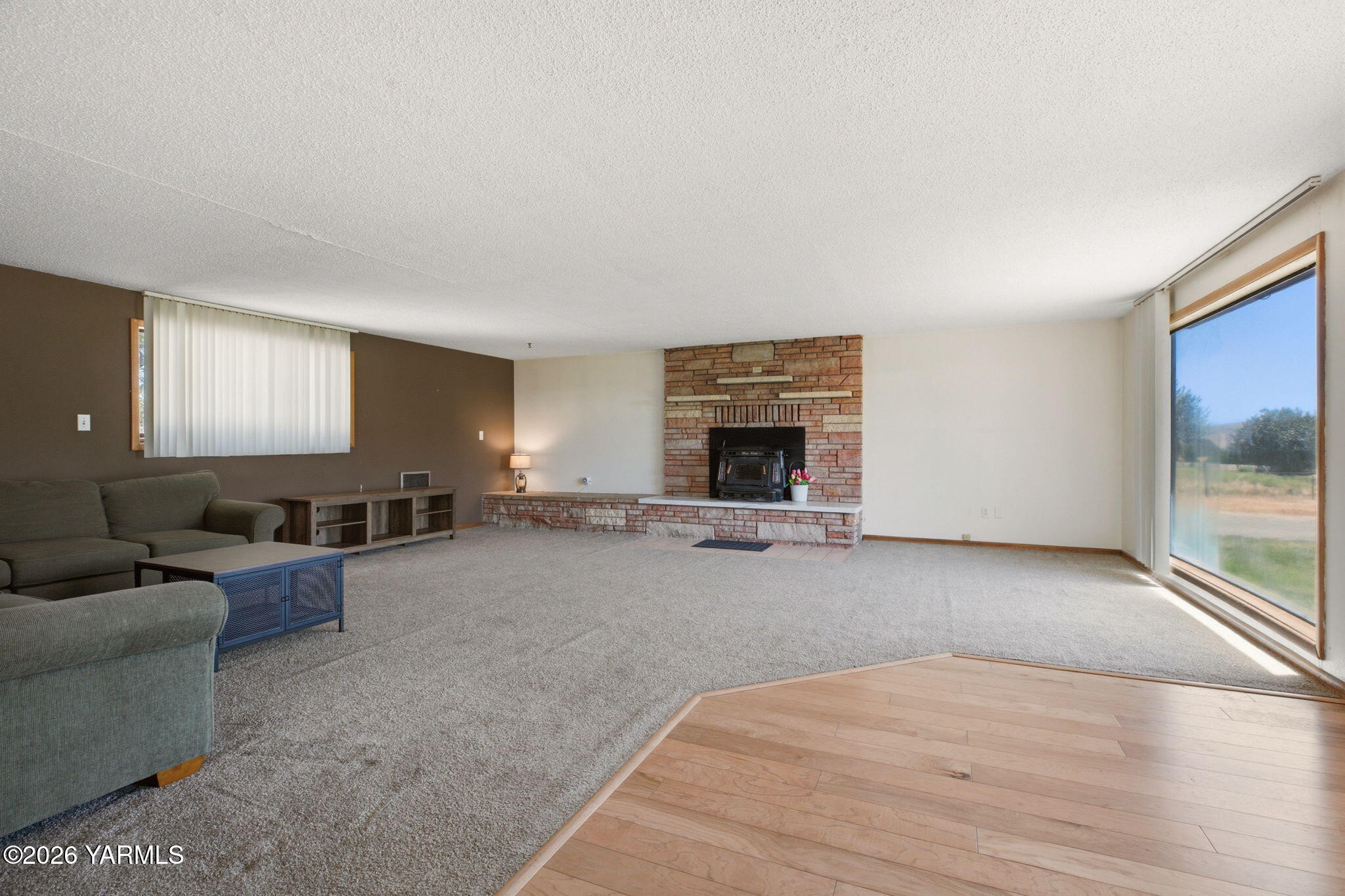 15791 Rutherford Road Yakima, WA 98903 - Photo 11 of 31 Spacious Living Room with Wood Stove