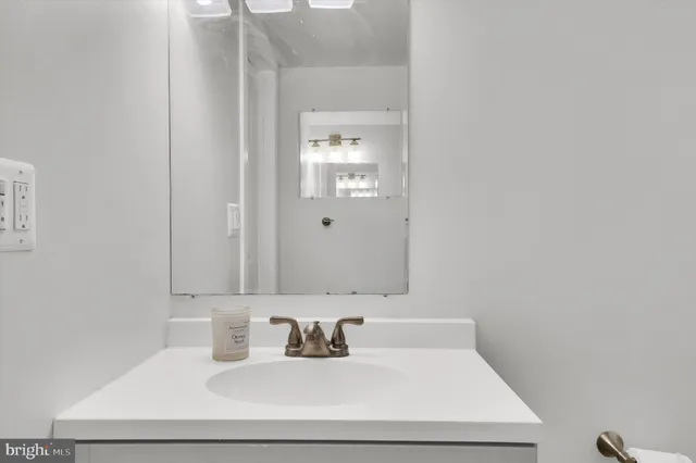 $3,500 | 4224 Kinmount Road, Lanham, MD 20706