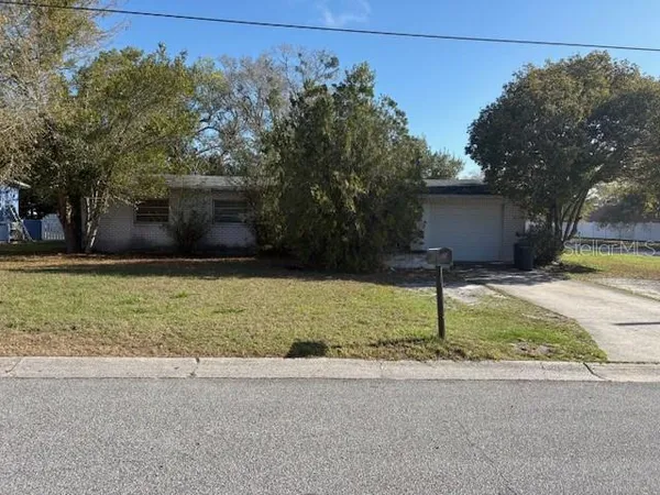 $175,000 | 8 Flamevine Lane, DeBary, FL 32713