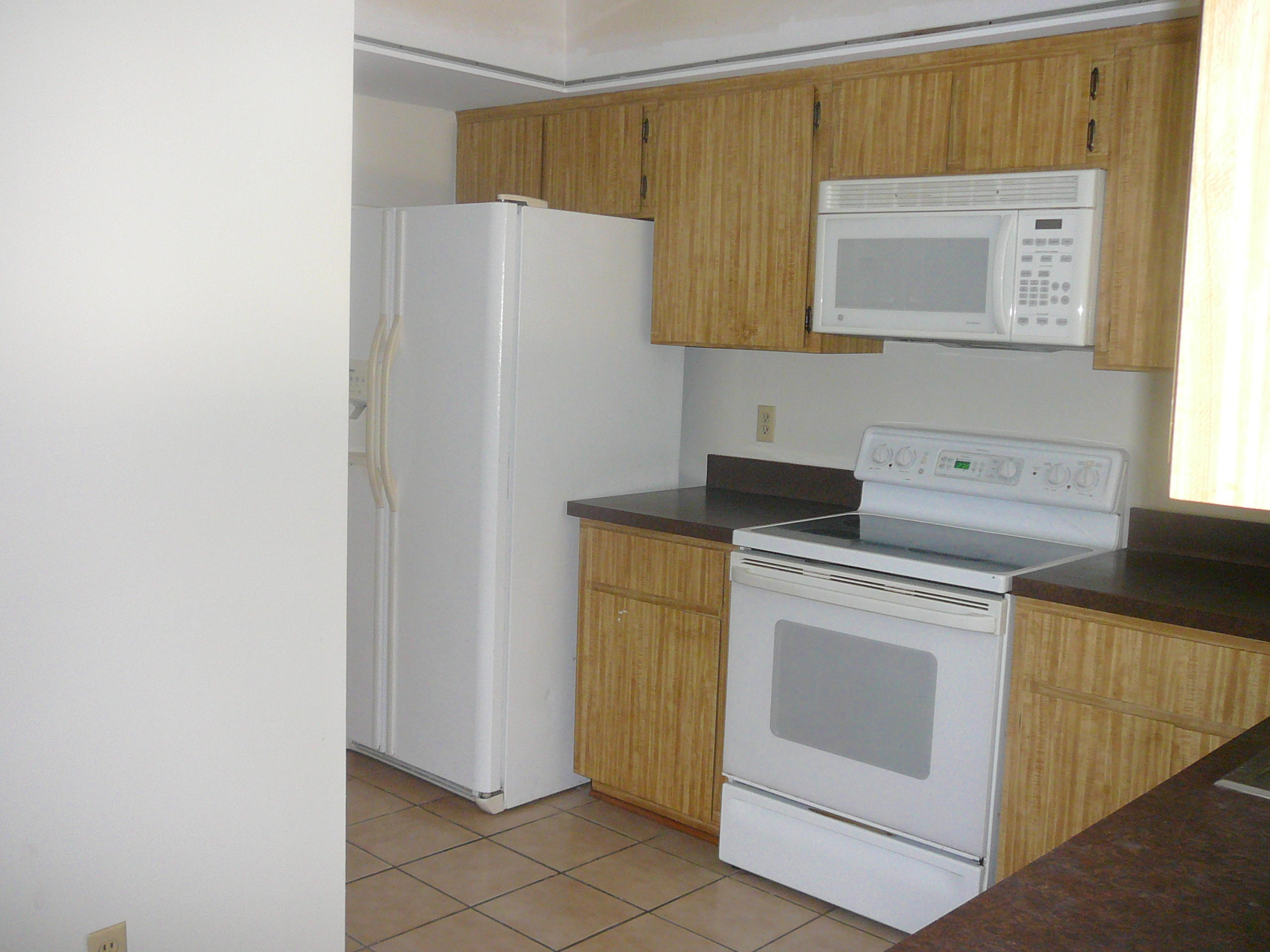17592 Alexander Run Jupiter, FL 33478 - Photo 9 of 20 Kitchen