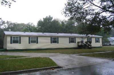 413 Marshall Street Muskegon, MI 49442 - Photo 1 of 17 Primary Photo