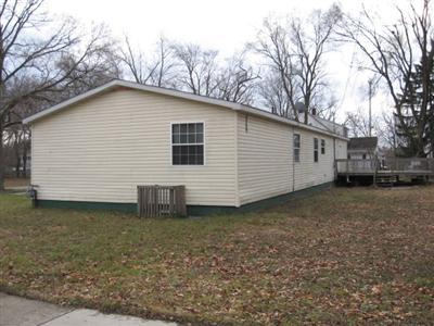 413 Marshall Street Muskegon, MI 49442 - Photo 2 of 17 Additional Photo