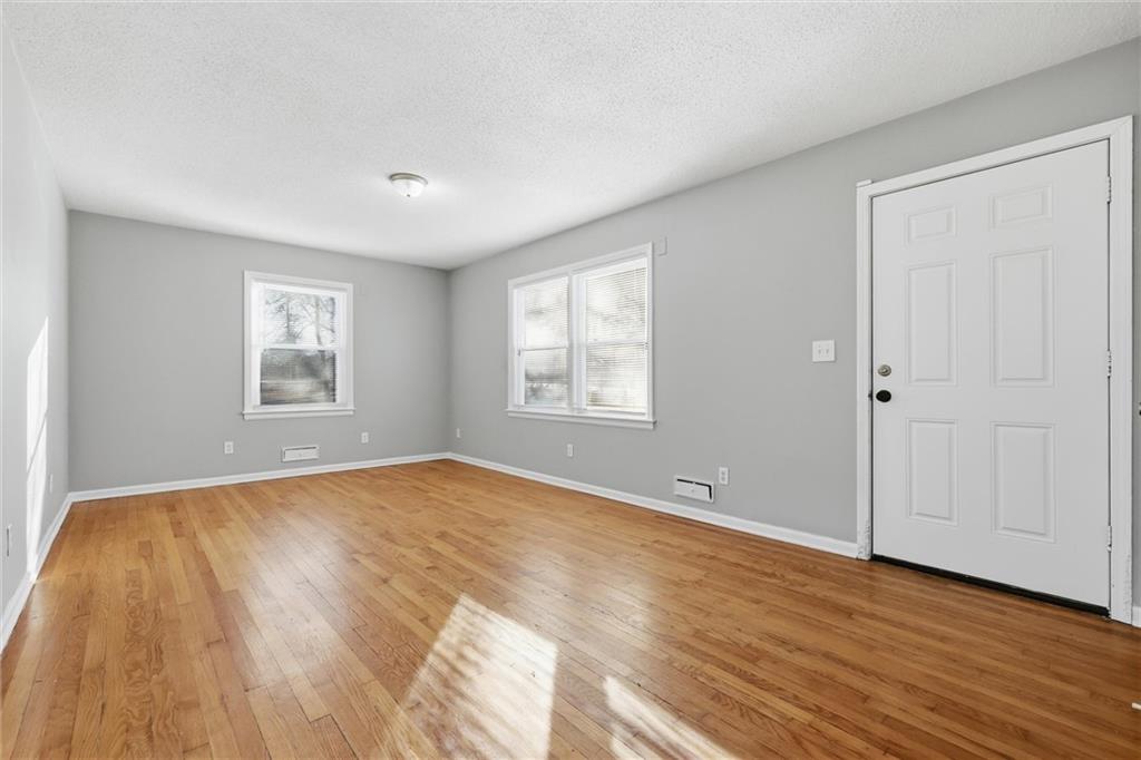 7867 James A Reed Road Kansas City, MO 64138 - Photo 7 of 30