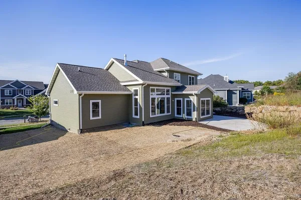 $799,900 | 1113 North Division Street, Waunakee, WI 53597