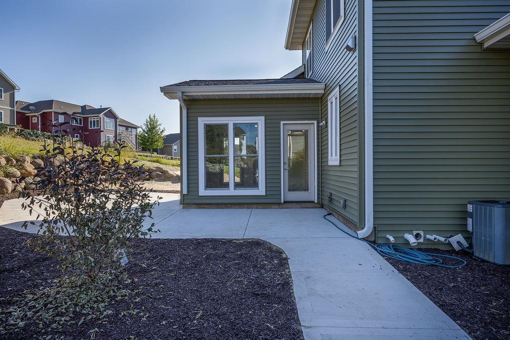 1113 North Division Street Waunakee, WI 53597 - Photo 34 of 35