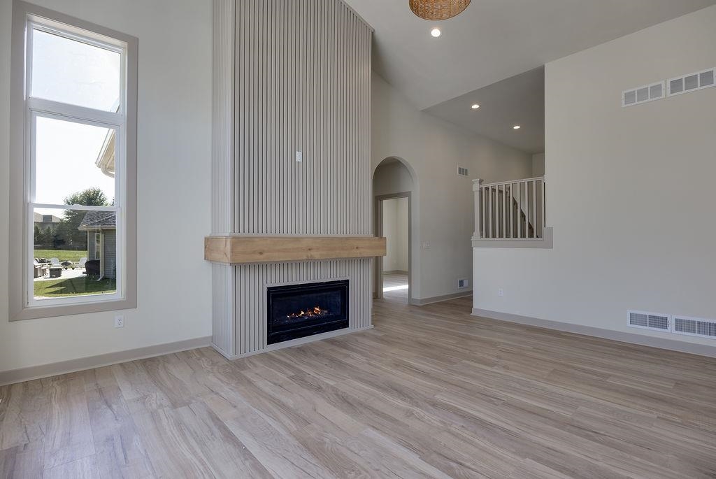 1113 North Division Street Waunakee, WI 53597 - Photo 6 of 35