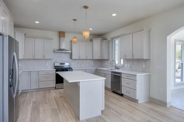 $799,900 | 1113 North Division Street, Waunakee, WI 53597