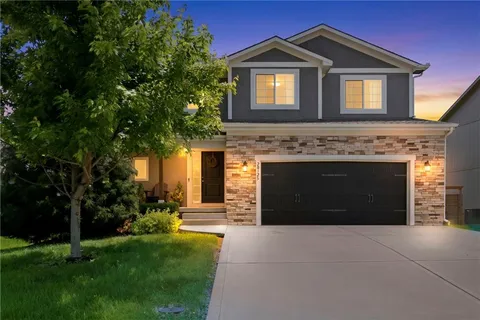$370,900 | 20125 East 24th Terrace Court South, Independence, MO 64057