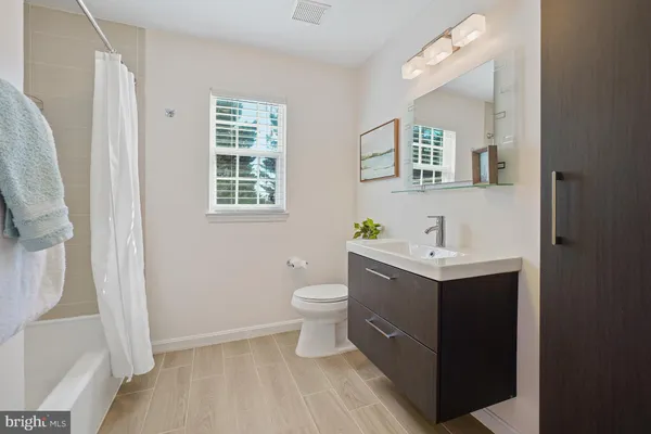 $1,095,000 | 15801 Seurat Drive, North Potomac, MD 20878