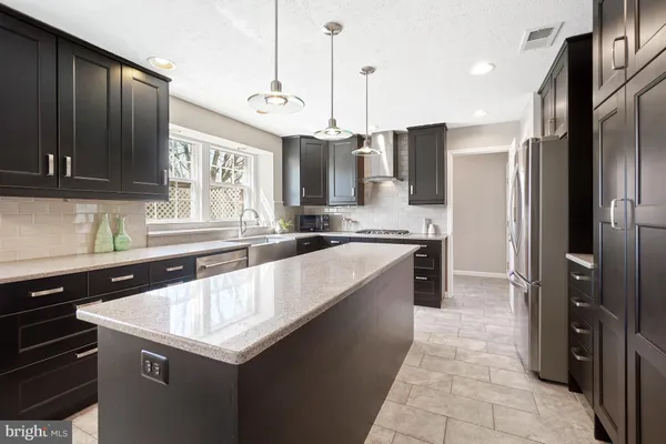 $1,095,000 | 15801 Seurat Drive, North Potomac, MD 20878