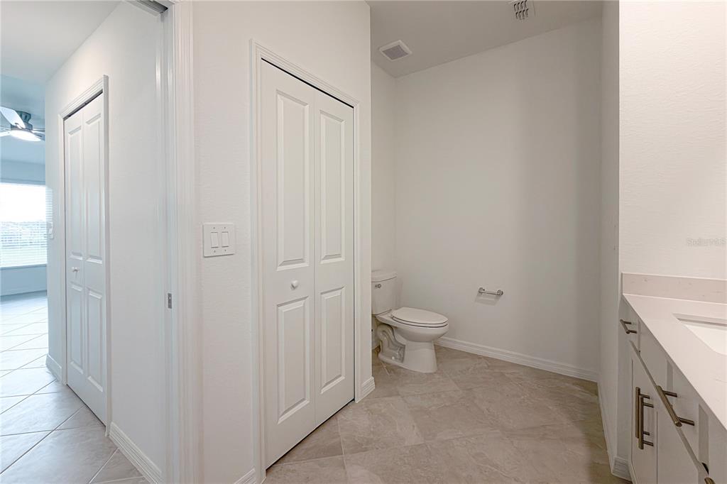 18923 Scallop Loop, Unit 201 Lakewood Ranch, FL 34211 - Photo 27 of 32