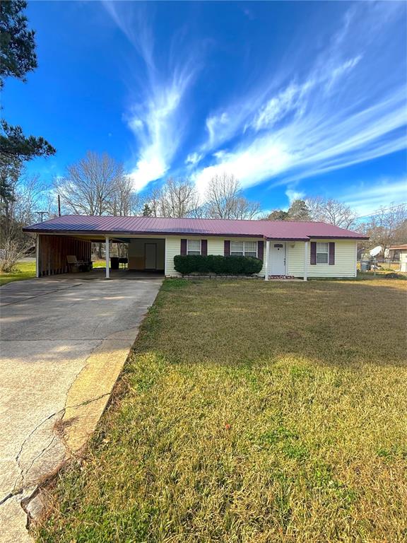 518 Arlington Street Coushatta, LA 71019 - Photo 2 of 3 a view of a swimming pool with outdoor seating