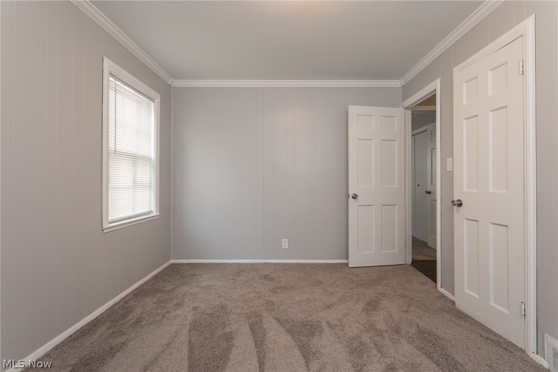 3904 Warrendale Road South Euclid, OH 44118 - Photo 22 of 35