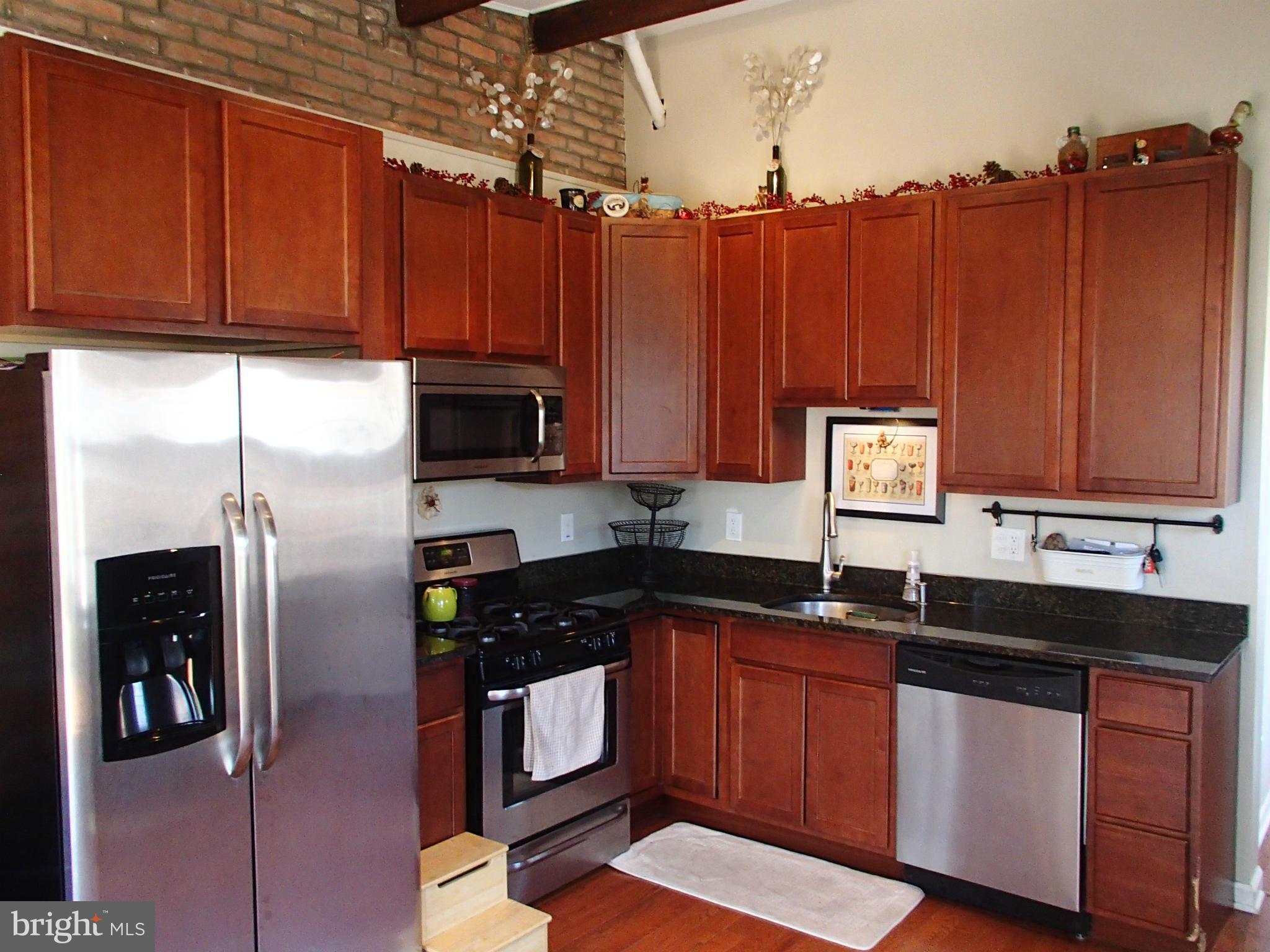1401 Riverside Avenue Baltimore, MD 21230 - Photo 11 of 23 Kitchen