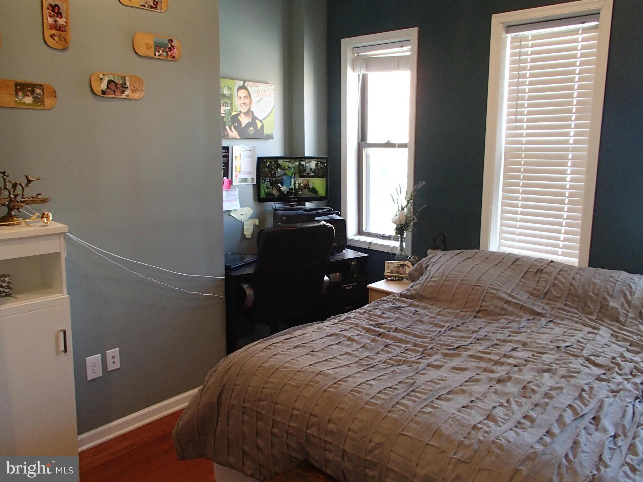1401 Riverside Avenue Baltimore, MD 21230 - Photo 5 of 23 Bedroom