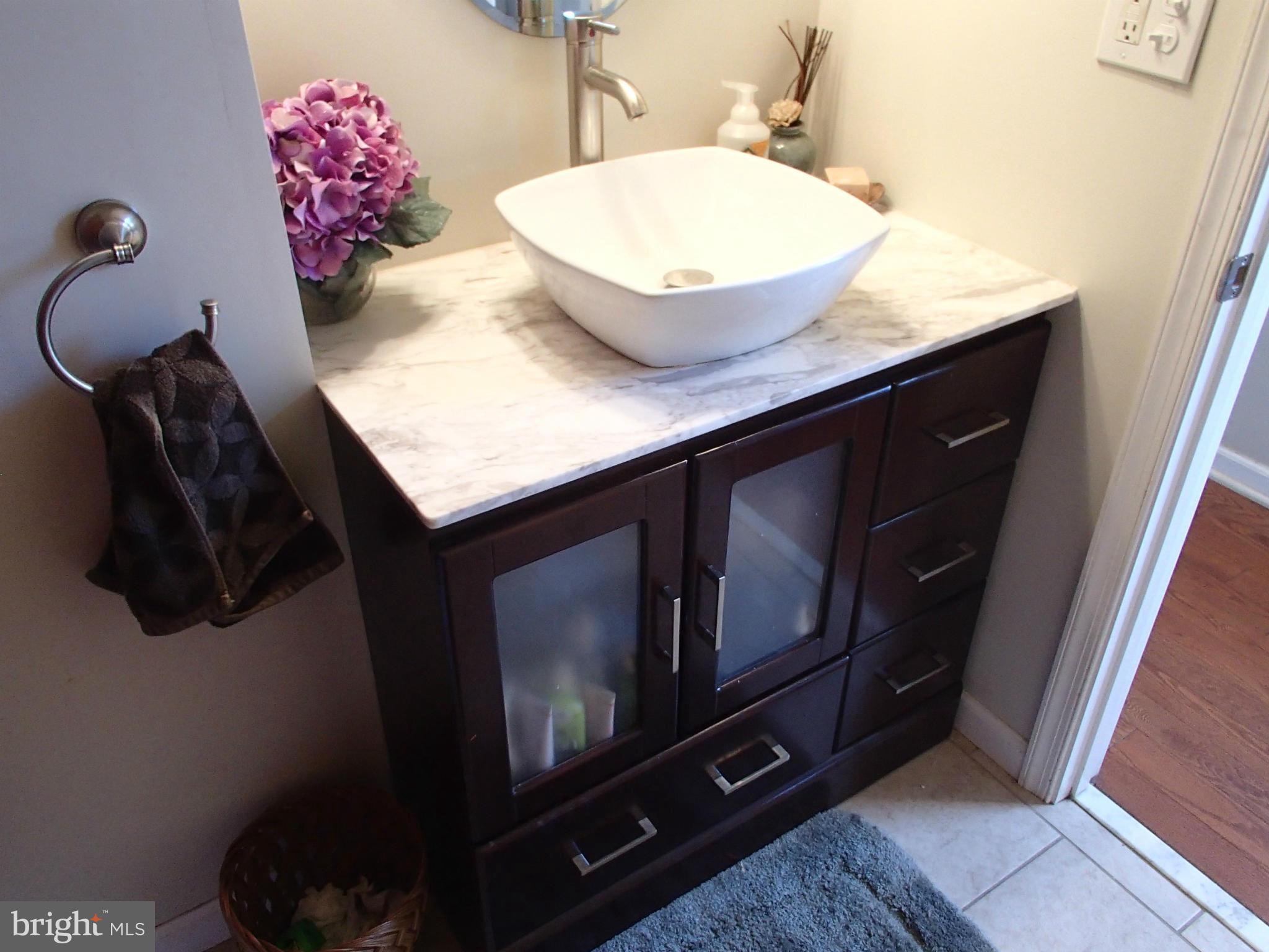 1401 Riverside Avenue Baltimore, MD 21230 - Photo 7 of 23 Bath
