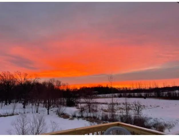 $350,000 | 1096 Sunset Avenue, Montrose, MN 55363