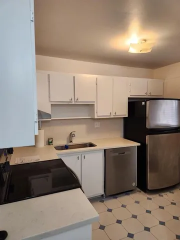 $2,300 | 511 Gardens Drive, Unit 104, Pompano Beach, FL 33069