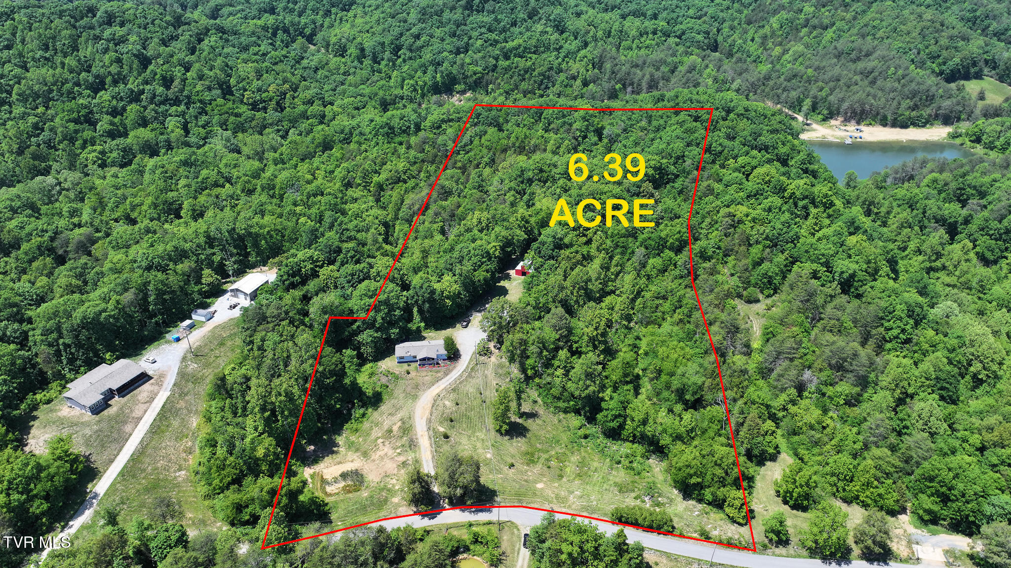 1475 Davis Valley Road Afton, TN 37616 - Photo 2 of 67 2